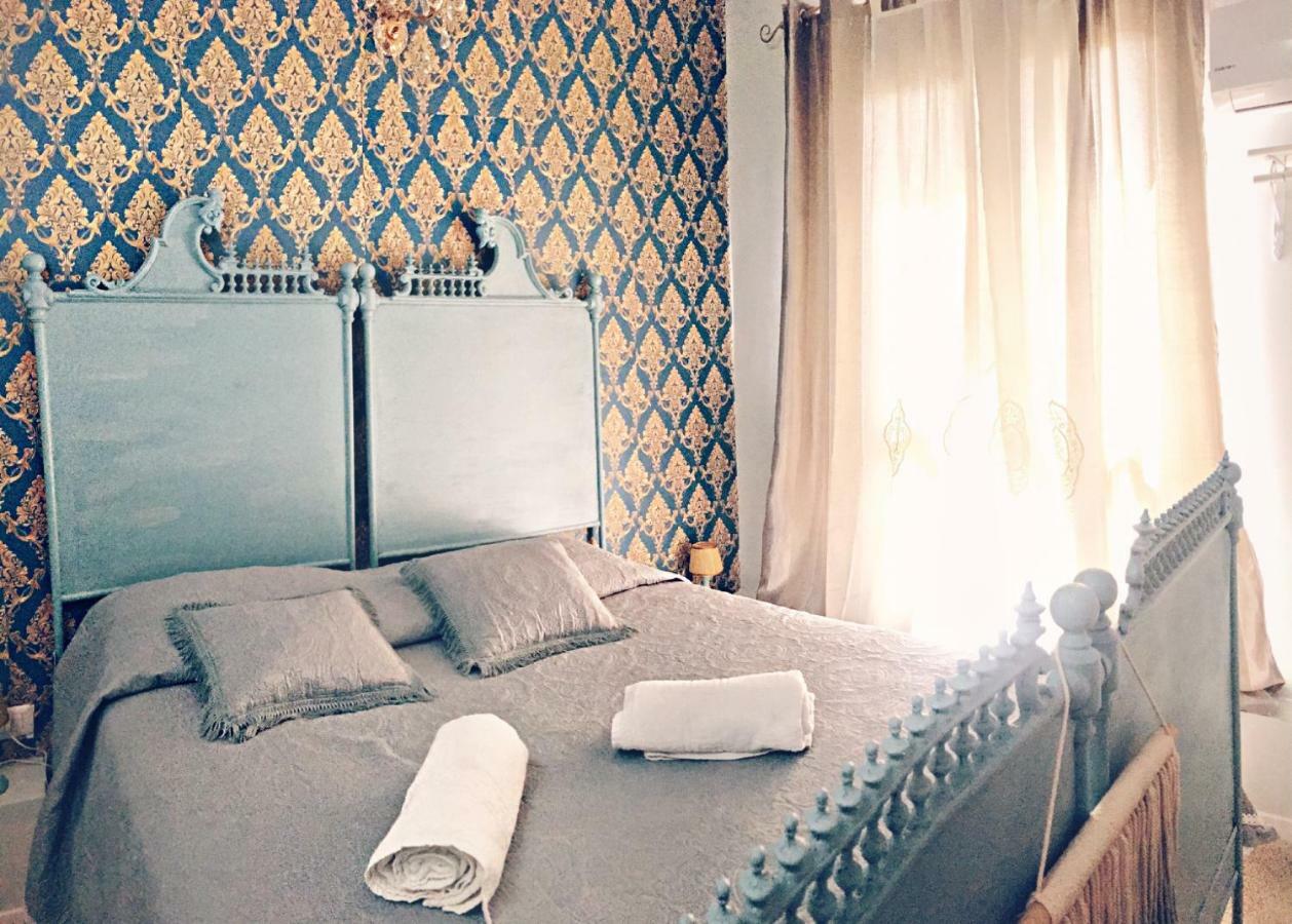 B&B Dimora Chic Gioia Tauro Pokoj fotografie
