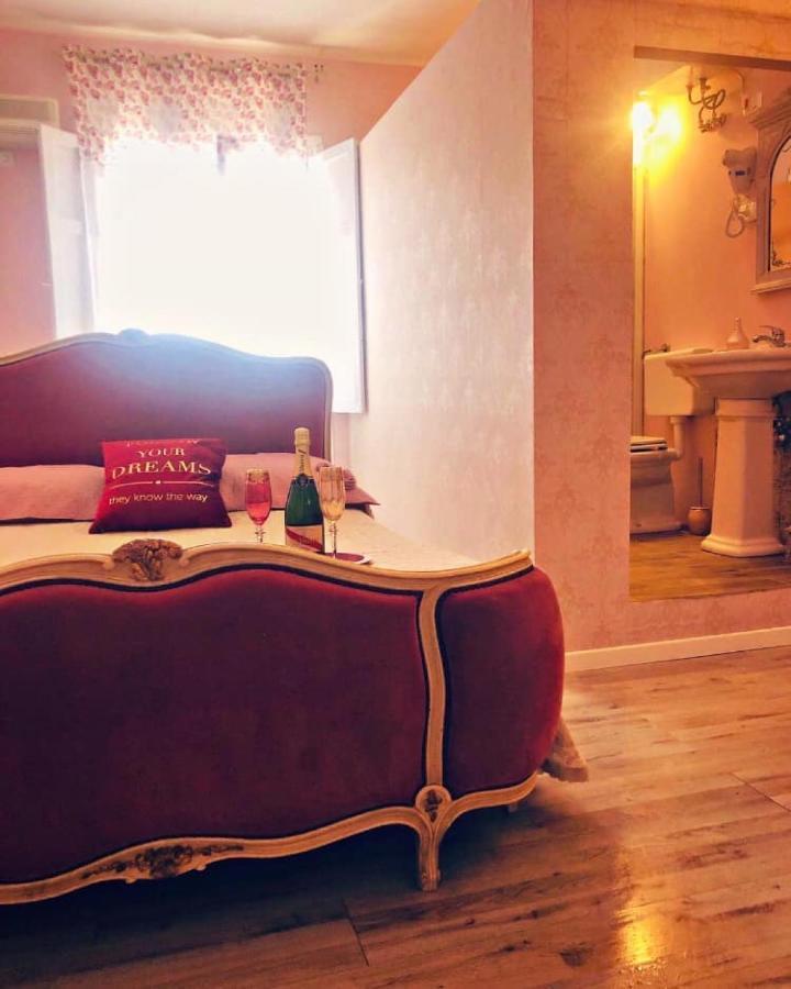 B&B Dimora Chic Gioia Tauro Exteriér fotografie